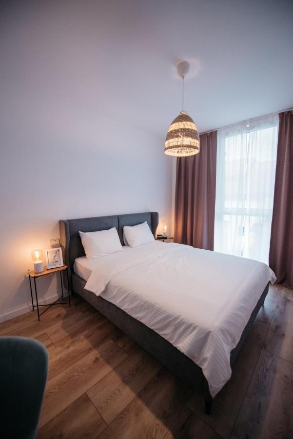 Dumbravita  Nuez Apartments מראה חיצוני תמונה