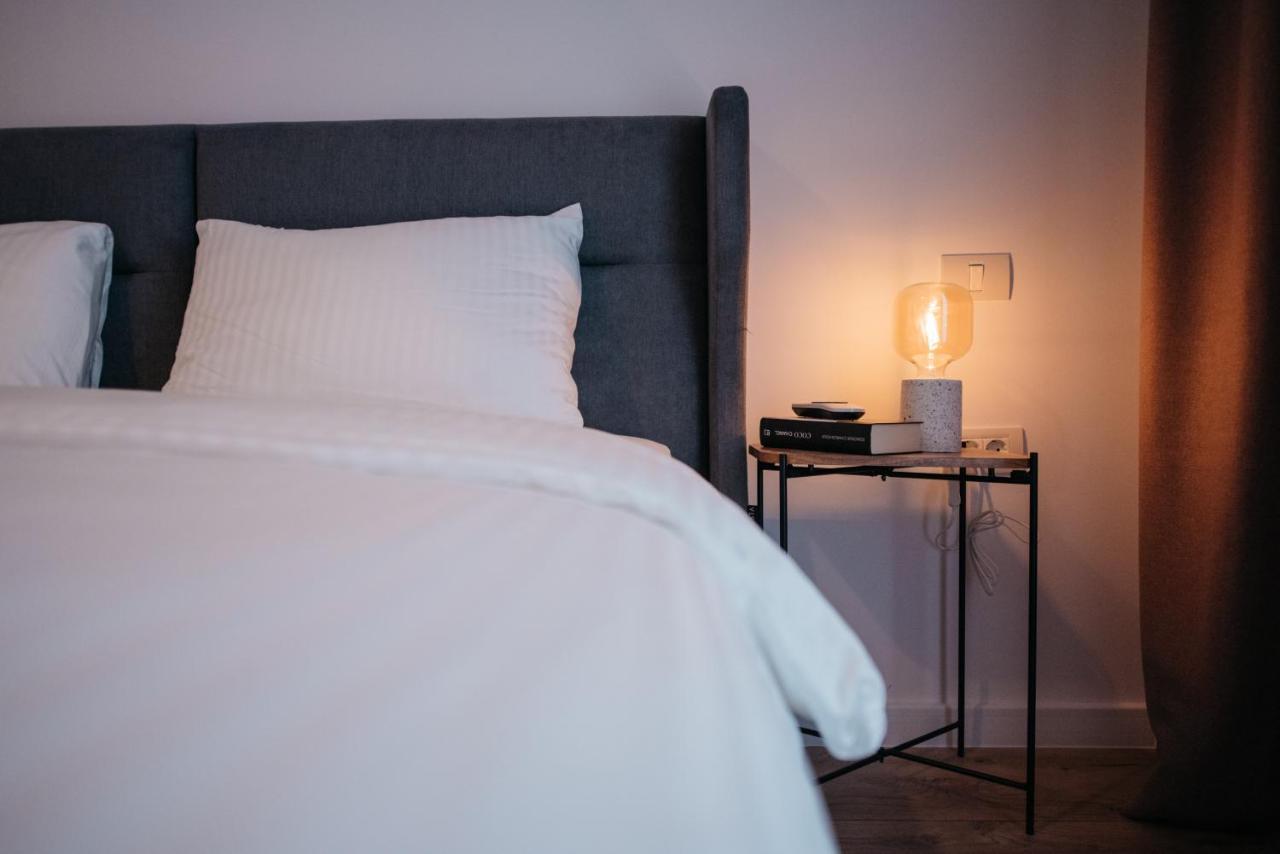 Dumbravita  Nuez Apartments מראה חיצוני תמונה