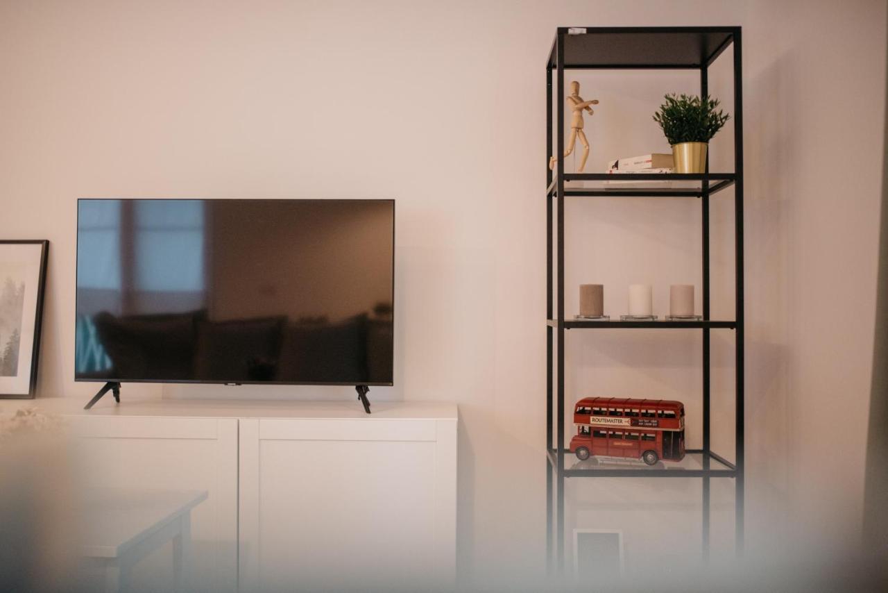 Dumbravita  Nuez Apartments מראה חיצוני תמונה