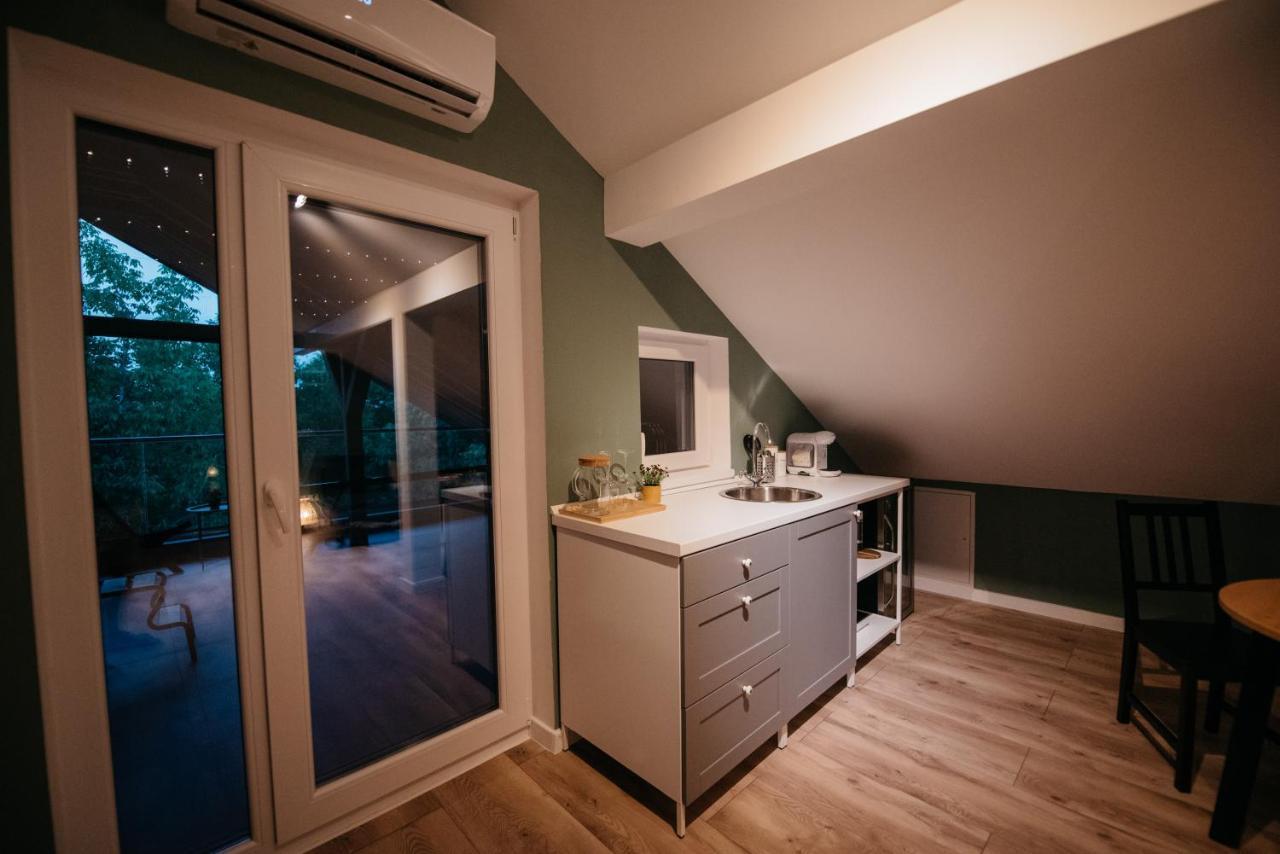 Dumbravita  Nuez Apartments מראה חיצוני תמונה
