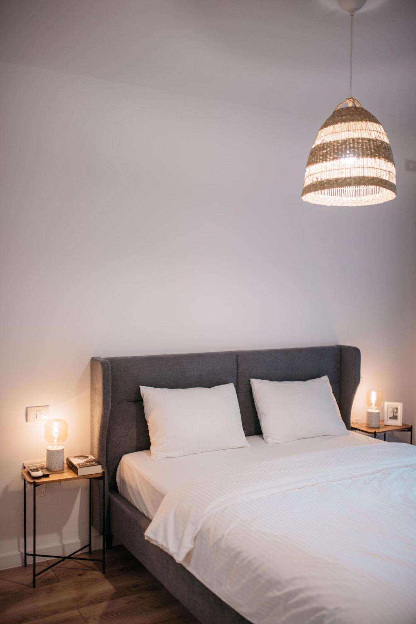 Dumbravita  Nuez Apartments מראה חיצוני תמונה